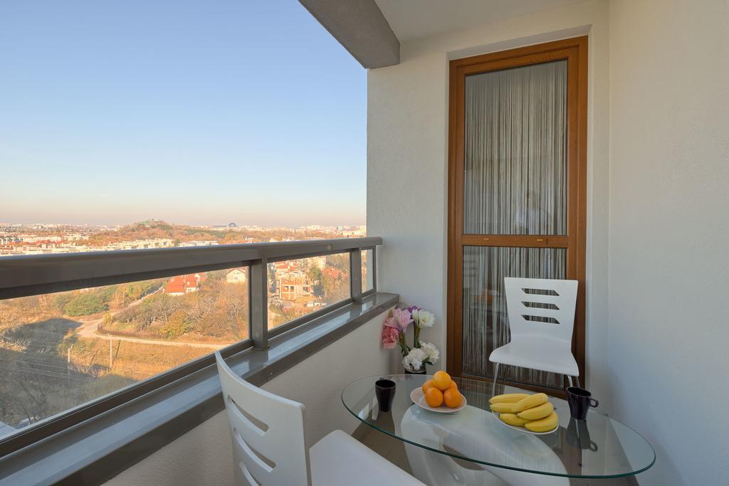 City Aparthotel Ochota Βαρσοβία Δωμάτιο φωτογραφία